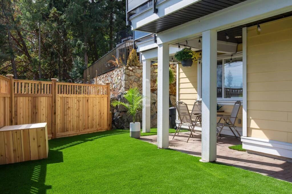ויקטוריה Beautiful & Cozy 1 Bedroom 1 Bath In The Westshore מראה חיצוני תמונה
