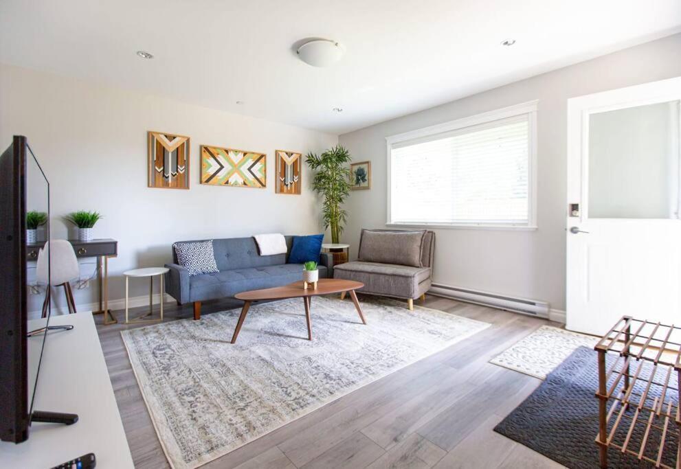 ויקטוריה Beautiful & Cozy 1 Bedroom 1 Bath In The Westshore מראה חיצוני תמונה